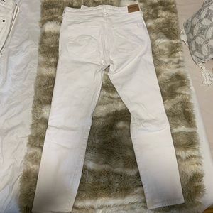 White amber iron ankle jeans
